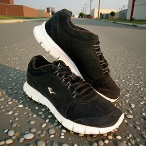EVERLAST SPORT Womens Black Faux Suede Running Sneakers - Size: 8M